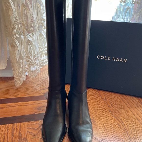 Cole Haan Halle Stretch Boots size 6 - Picture 3 of 11